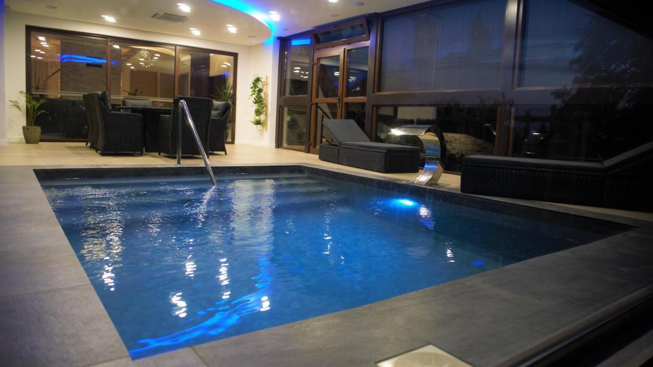 Villa Edl Elegant-Slavonija I Baranja Aljmaš Extérieur photo